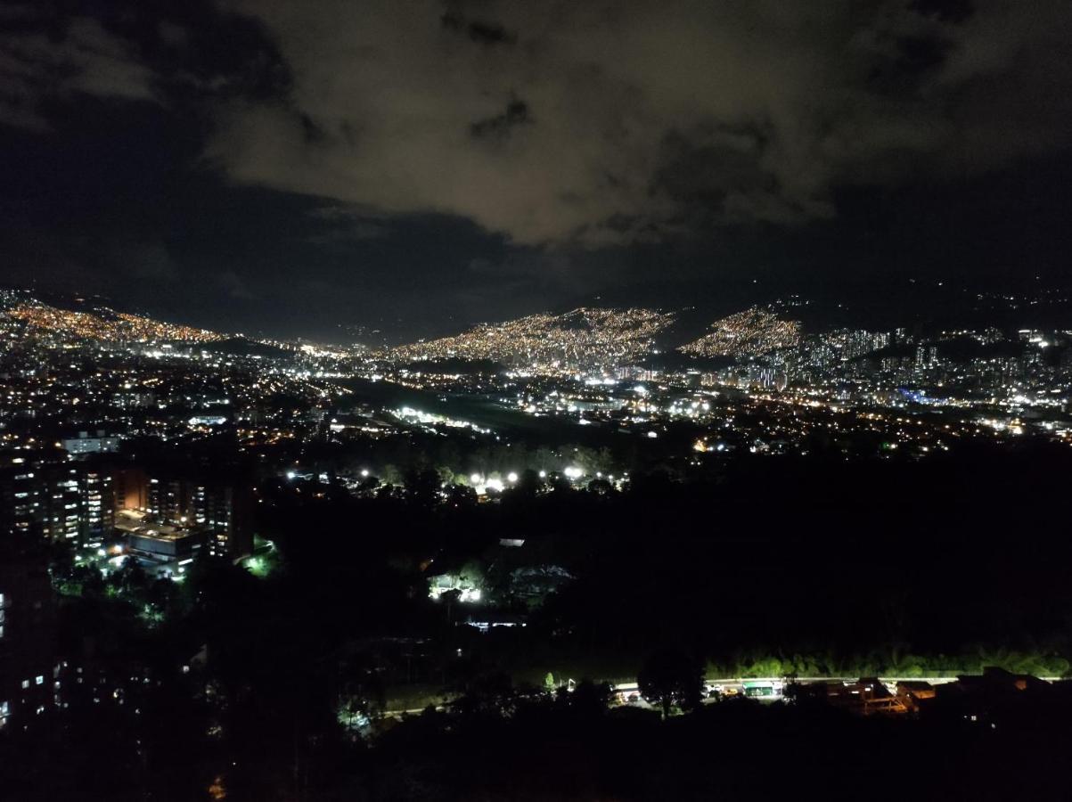 Hermoso Apartamento Con Vista A Todo Medellín Exteriör bild